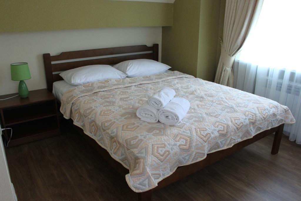 Hotel Yar Harkov Szoba fotó