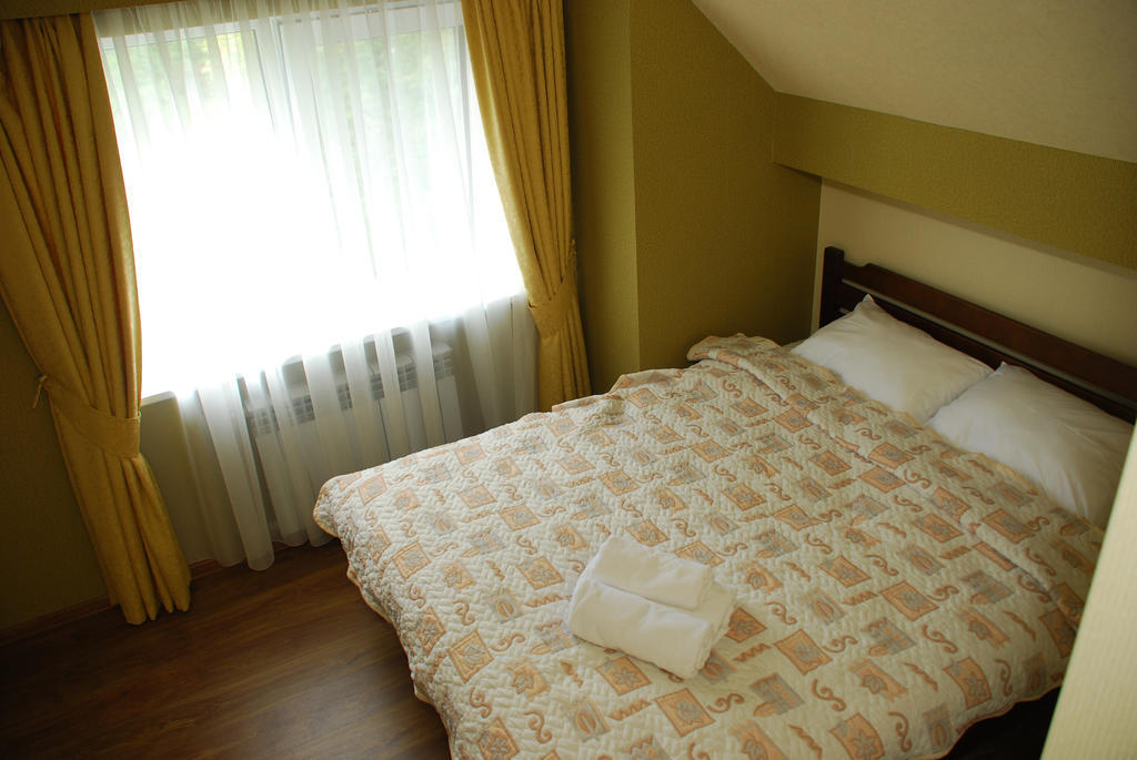 Hotel Yar Harkov Szoba fotó