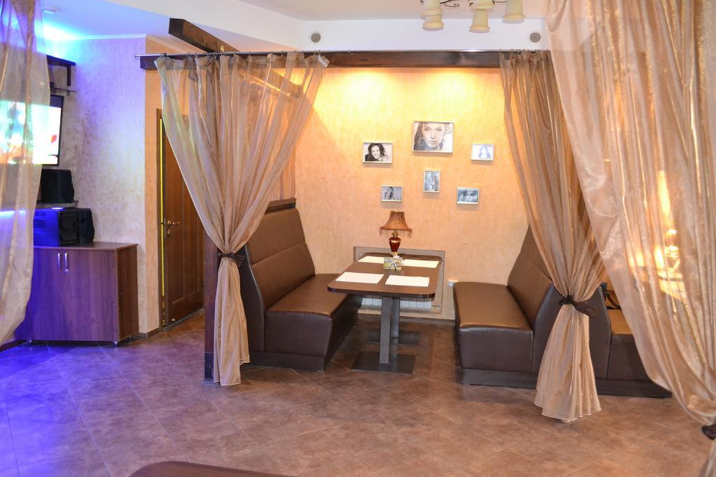 Hotel Yar Harkov Kültér fotó